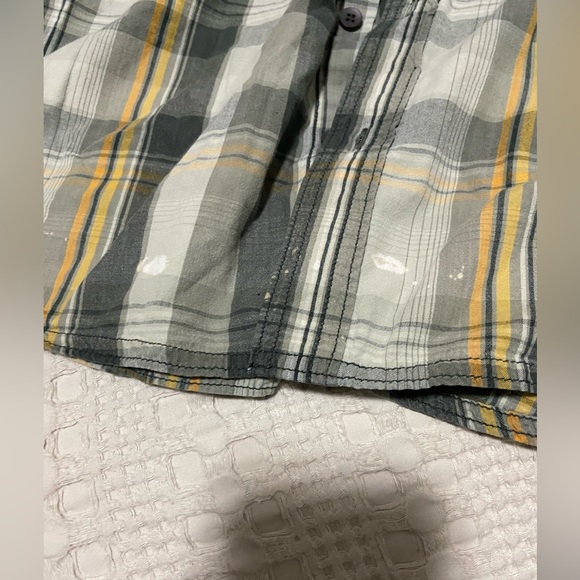 KAVU Button Up Short Sleeve - Picture 4 of 7